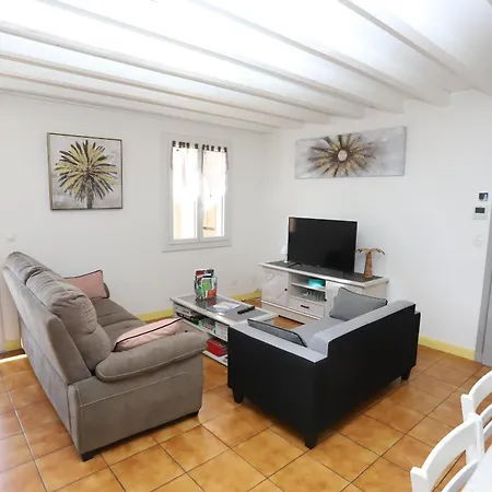 Cyprien Maison Avec Piscine Saint-Cyprien (Pyrenees-Orientales)
