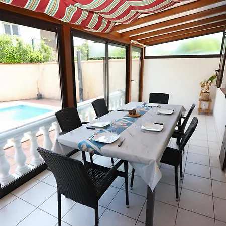 בית נופש Cyprien Maison Avec Piscine